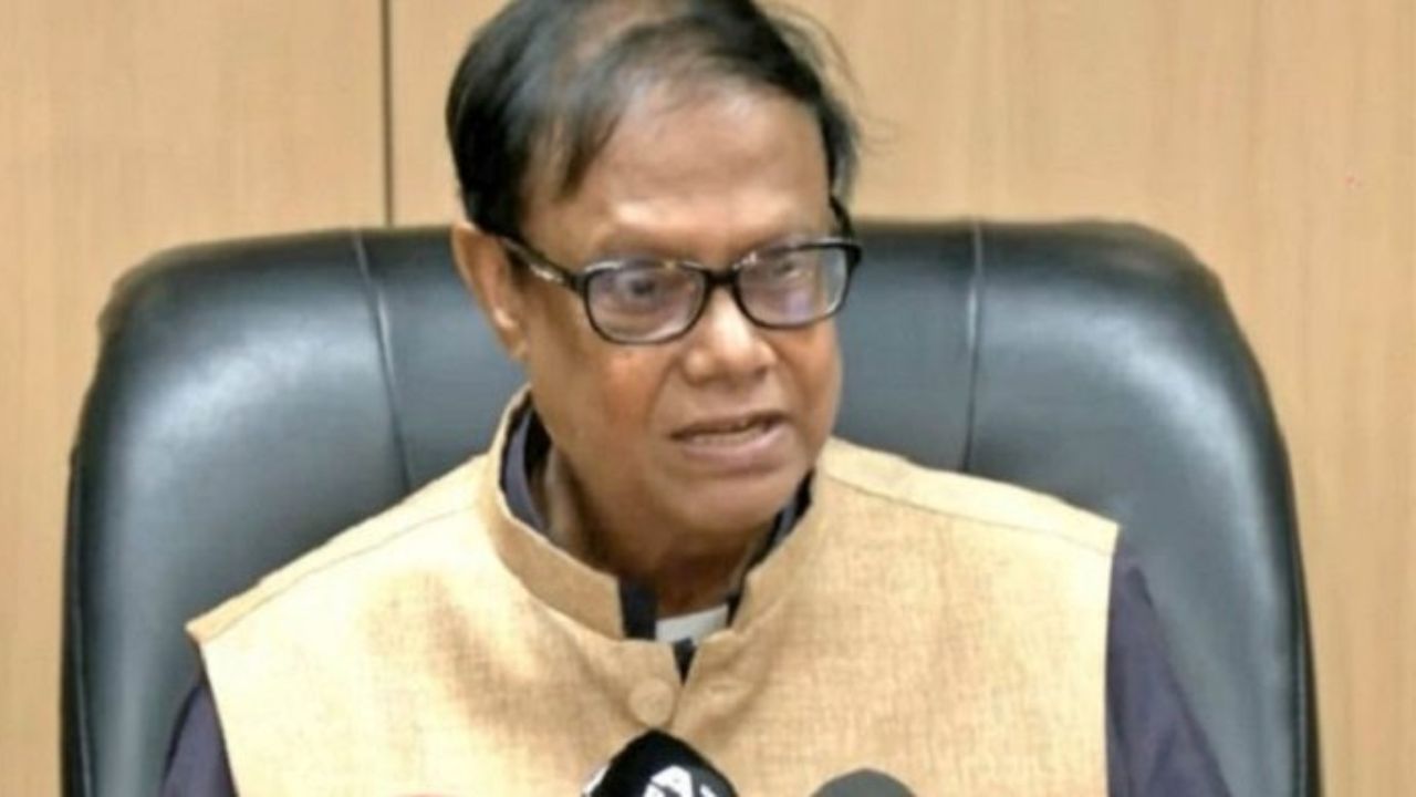 ব্যাংক মার্জারে সরকার বিনিয়োগ করে লাভসহ ফেরত পাবেন: গভর্নর